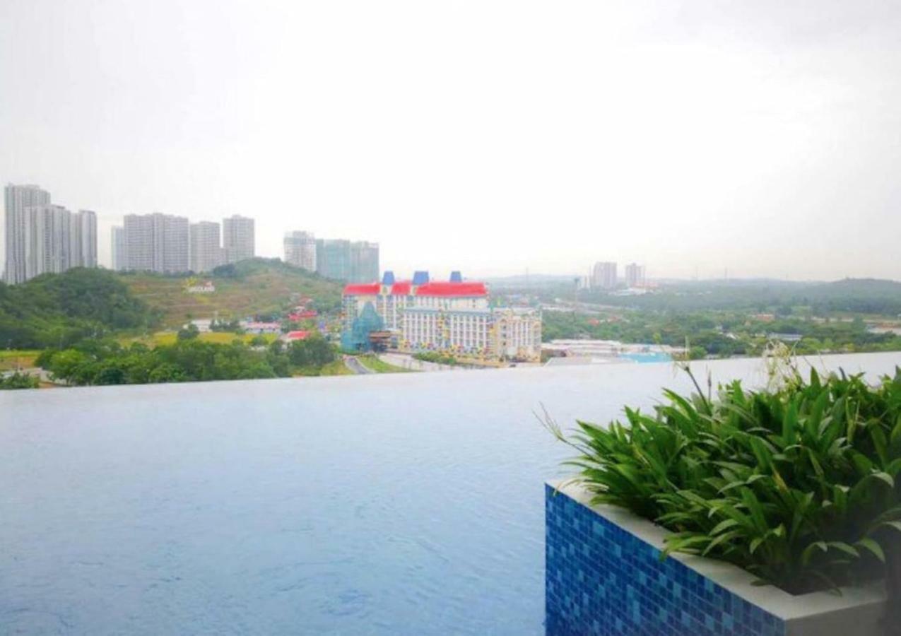 D'Pristine Legoland Apartment นุสาจายา ภายนอก รูปภาพ